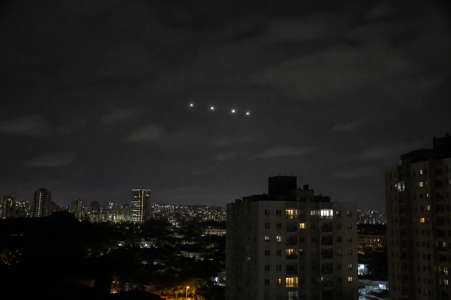Avistamento de Fenômenos Aéreos Não Identificados em São Paulo